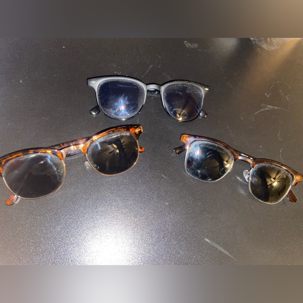 Random glasses that nobody collected or wanted. More of a feminine look